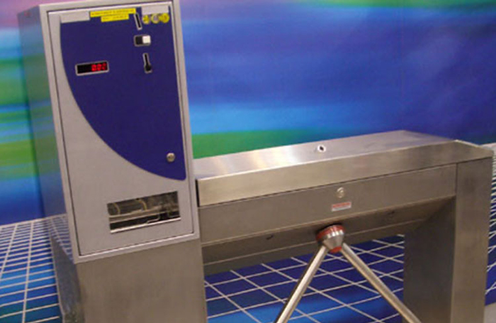 Coin operated turnstile