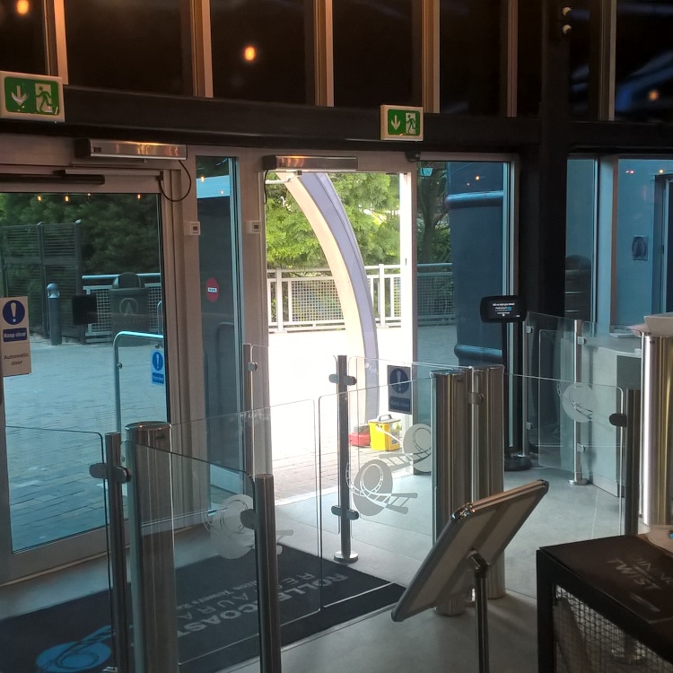 Photo of glass pedestrian control barriers and gates installed in Rollercoaster Restaurant at Alton Towers