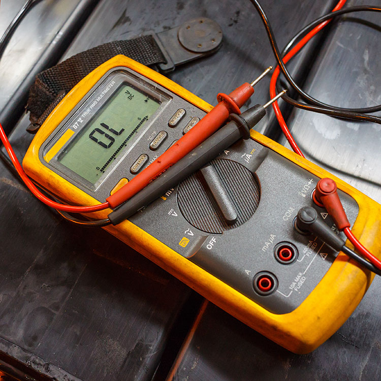 Multimeter electrical testing device